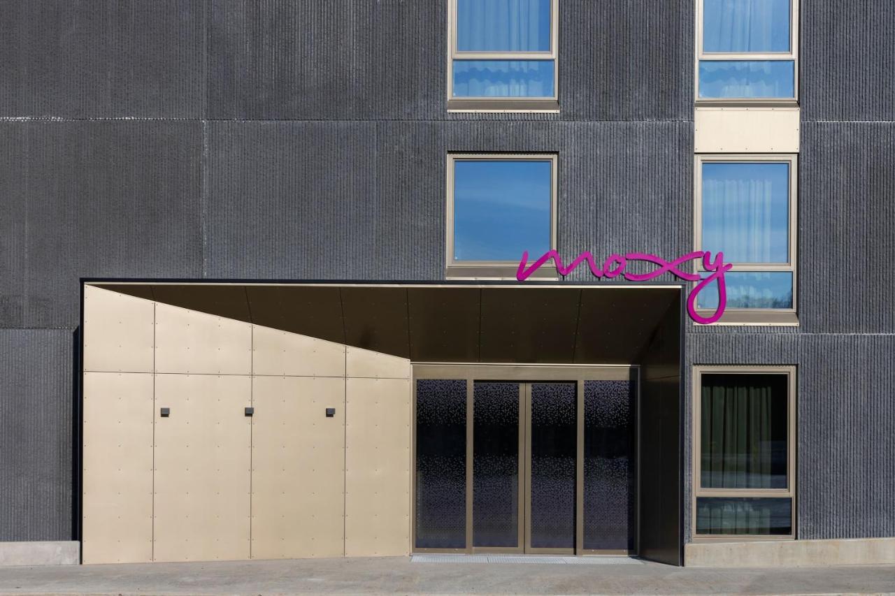 Moxy Tromso Hotel Exterior photo